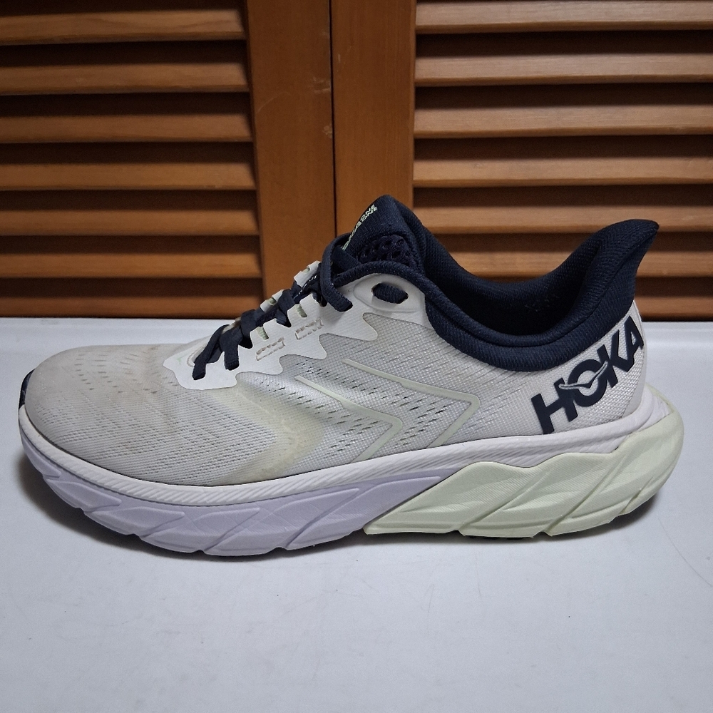 Hoka Arahi 5 Women's Running Shoe Blanc De Blanc/ Outer Space * Size: 7.5B
